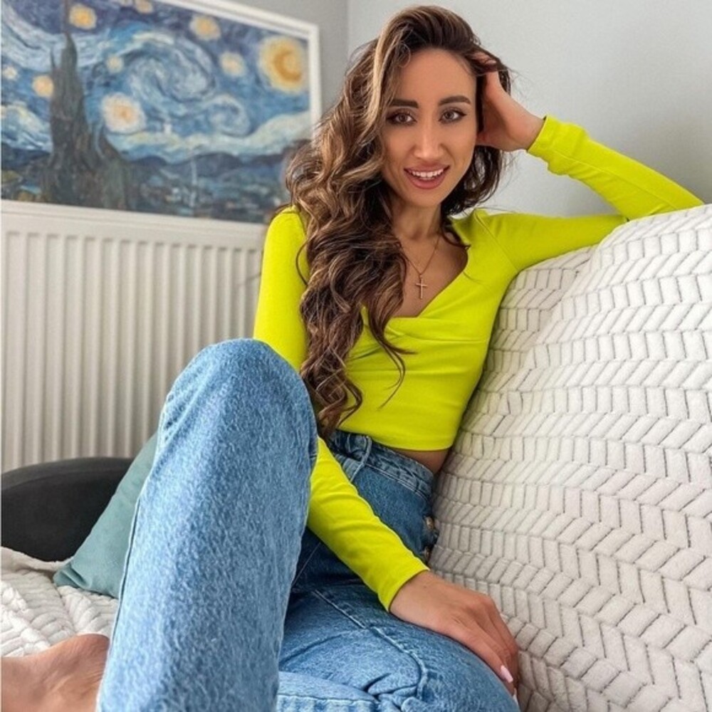 ZARA KNOTTED TOP